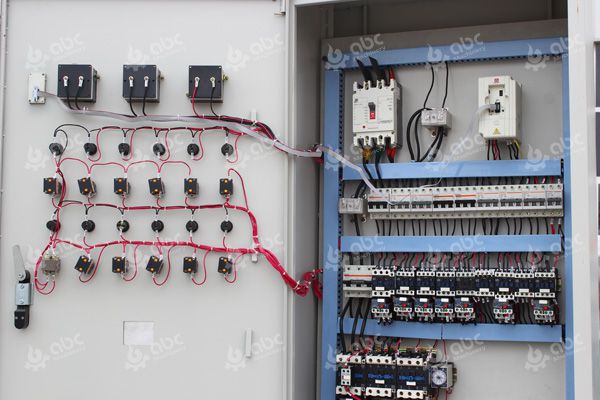 Electric control cabinet for STLP300 feed pellet plant
